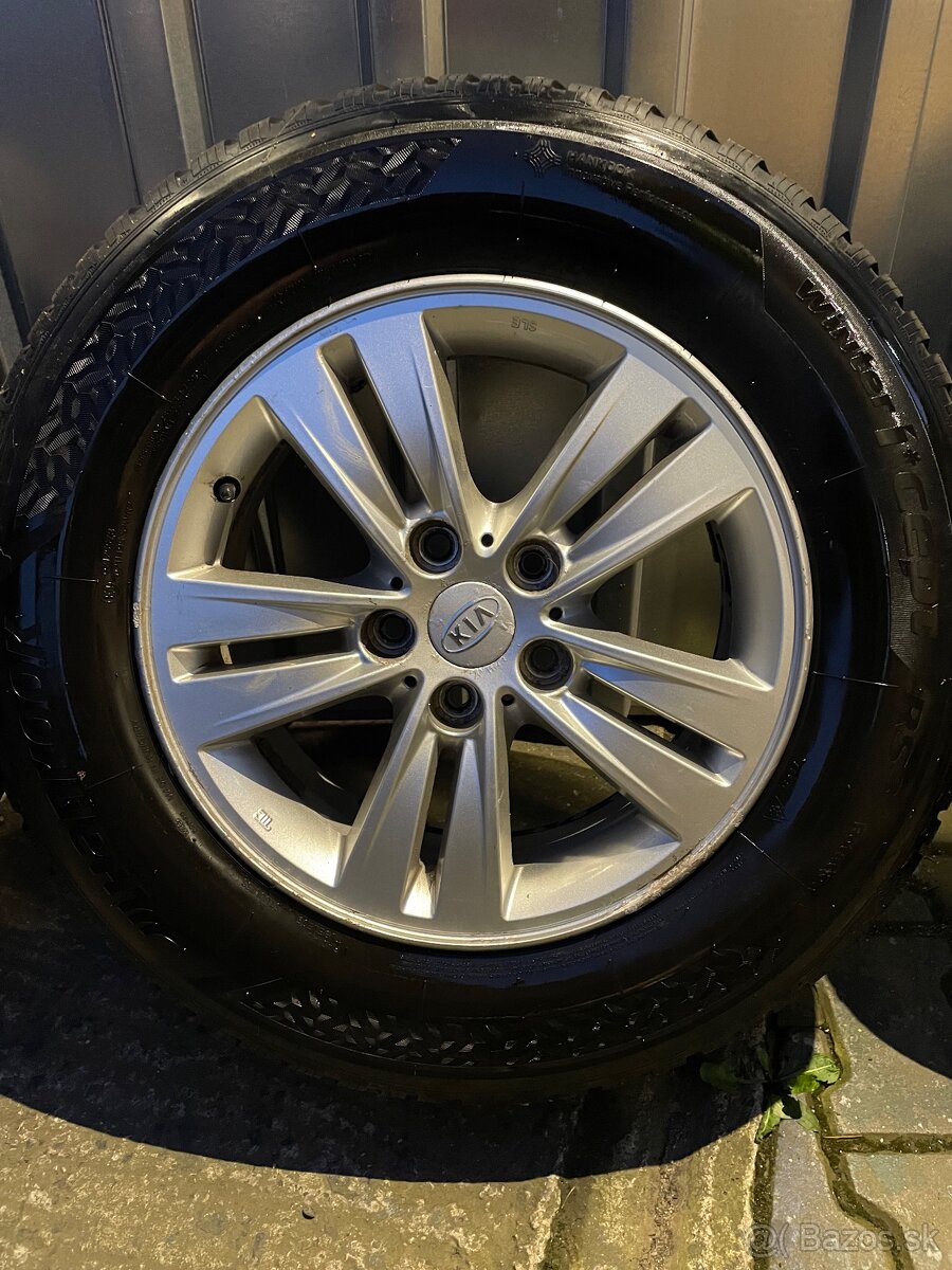 Zimne komplety originál Kia 215/70R16