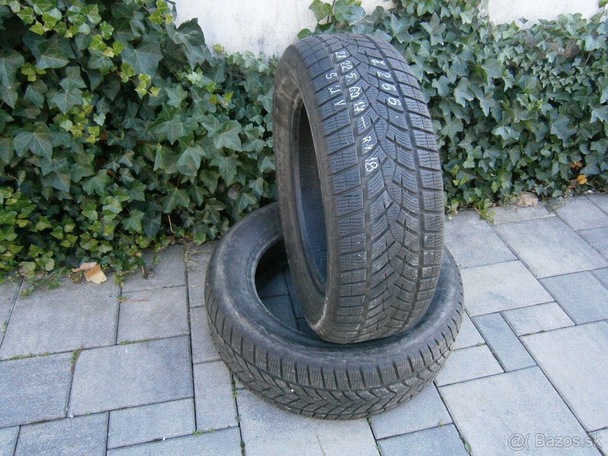 Predám 2x zimné pneu Goodyear SUV 225/60 R17 103VXL