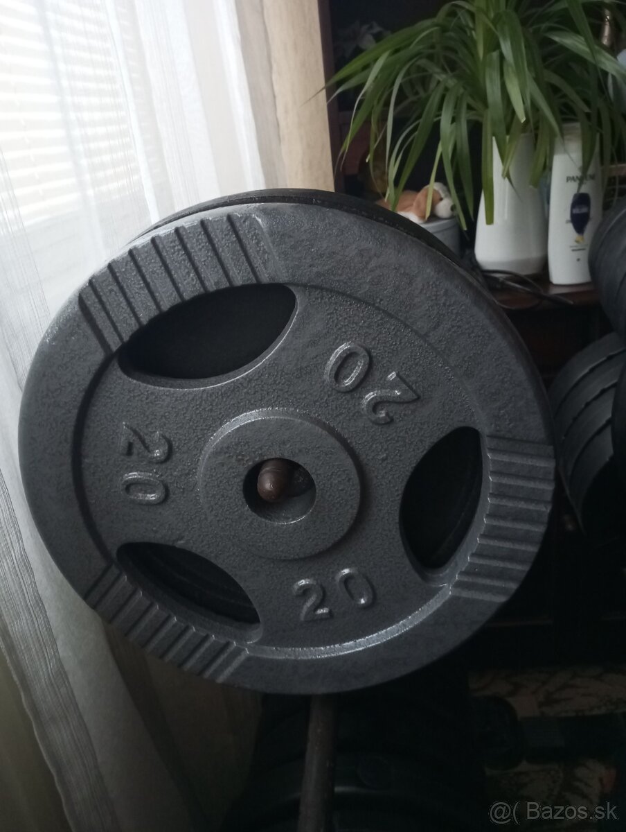 Liatinové olympijské kotúče INSPORTLINE  2x20kg/50mm -  NOVÉ