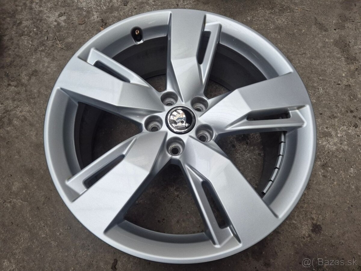 5x112 r19 ET39 x 8J elektróny AUDI, ŠKODA, VW, SEAT