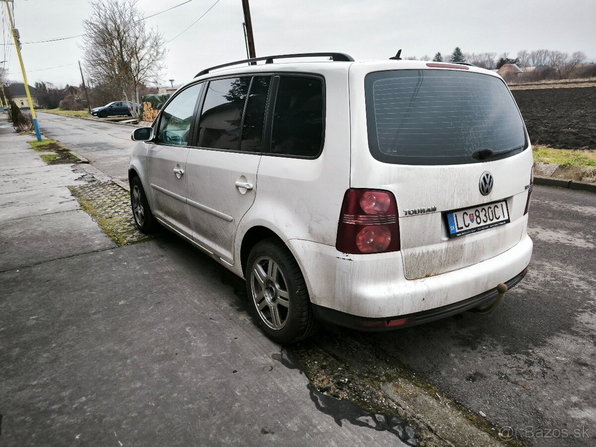 Touran 2008 facelift 1.9TDI