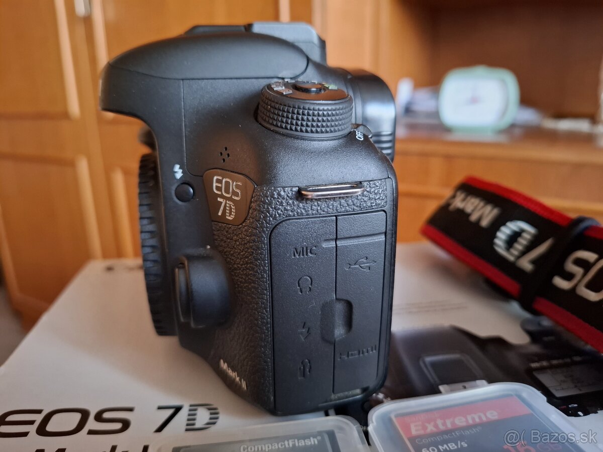 Canon EOS 7D Mark II + battery grip + nová batéria 2250mAh