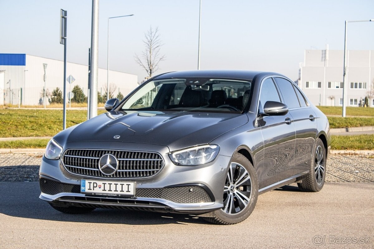 Mercedes-Benz E Sedan 220 d A/T