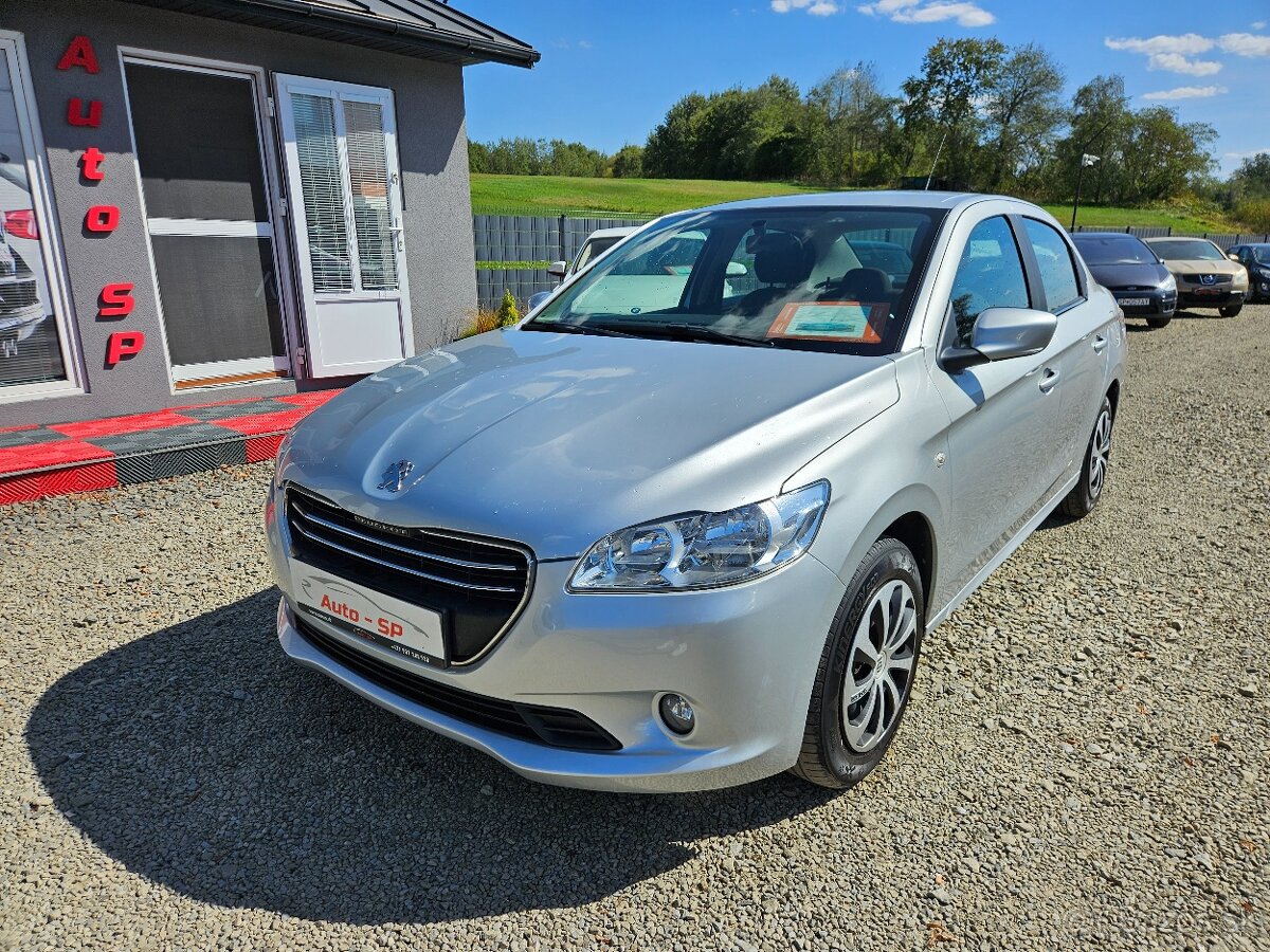 PEUGEOT 301 1.2i PURETECH