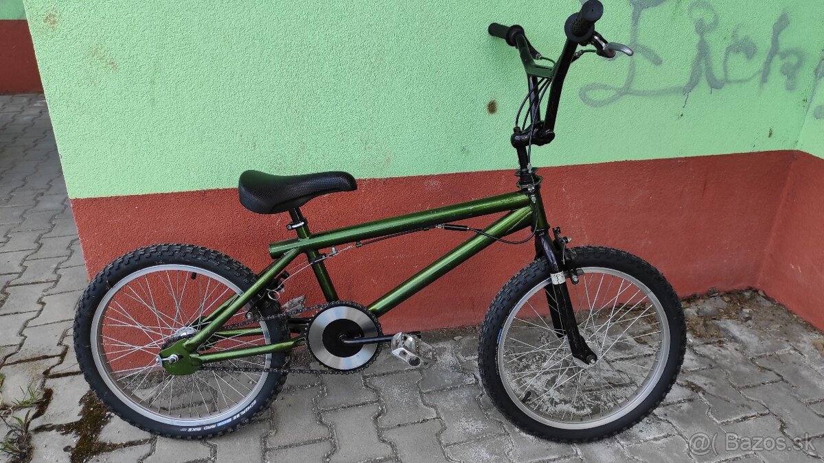 BMX bicykel