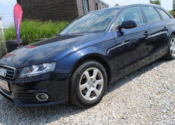 Audi A4 2,0 TDI nafta manuál 105 kw