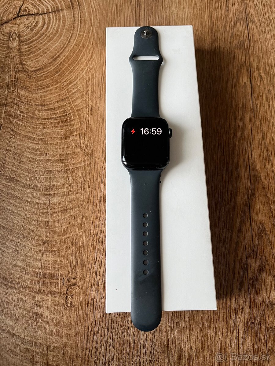 Apple Watch SE gen2 44mm