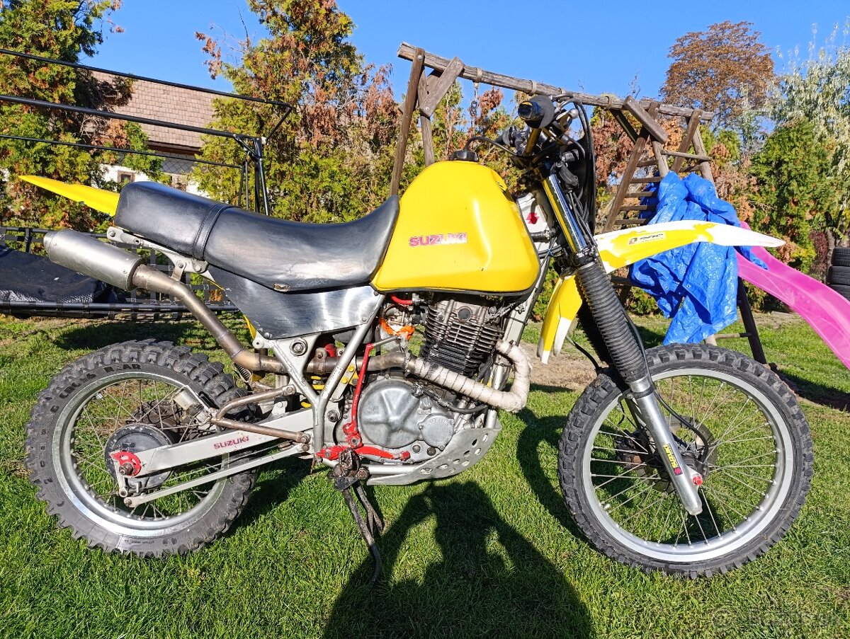 SUZUKI DR 600