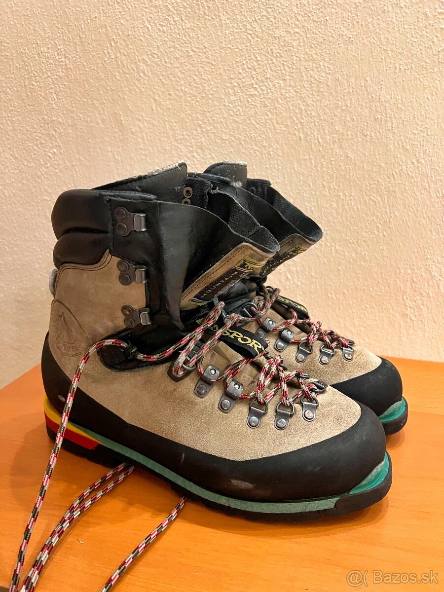 LA SPORTIVA, horolezecka topanka, model NEPAL