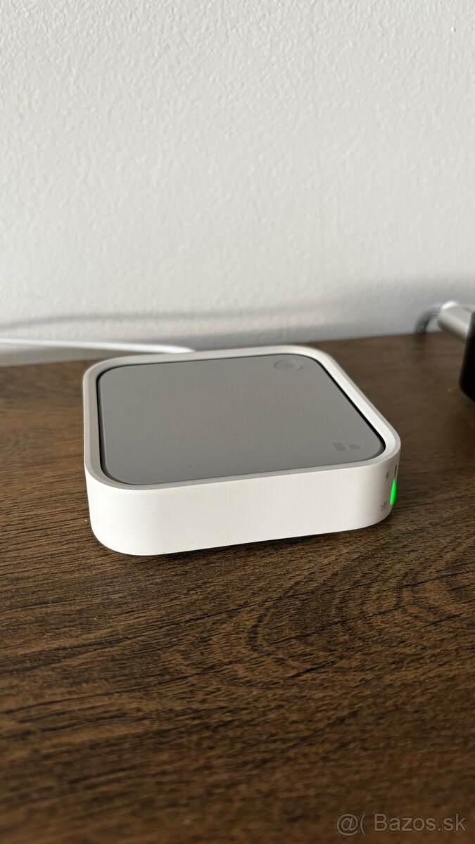 Samsung smartthings station