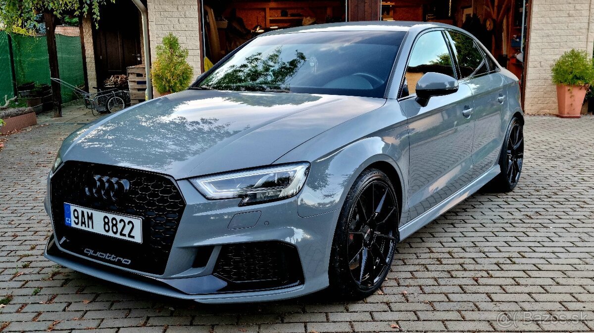 Audi RS3