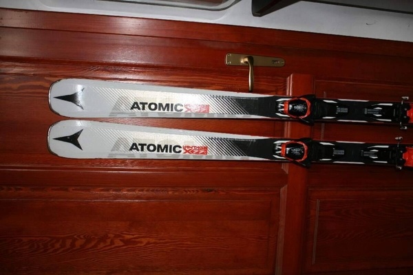 Lyže Atomic vantage 170 cm , drevo