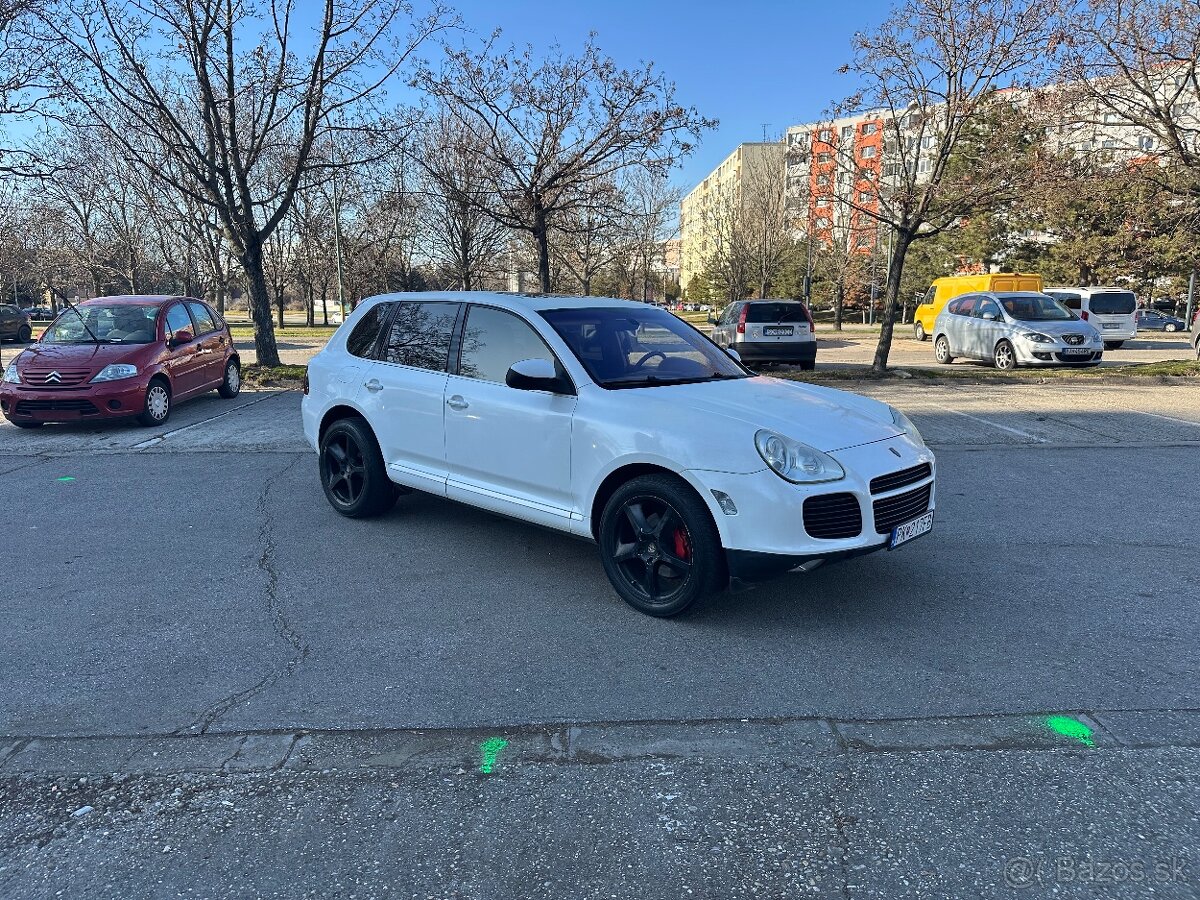 Porsche Cayenne Turbo LPG