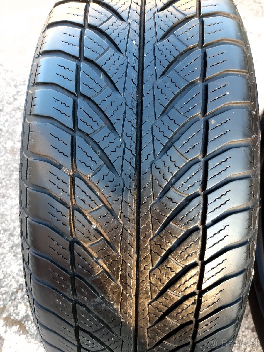 Good Year 205/60 R16