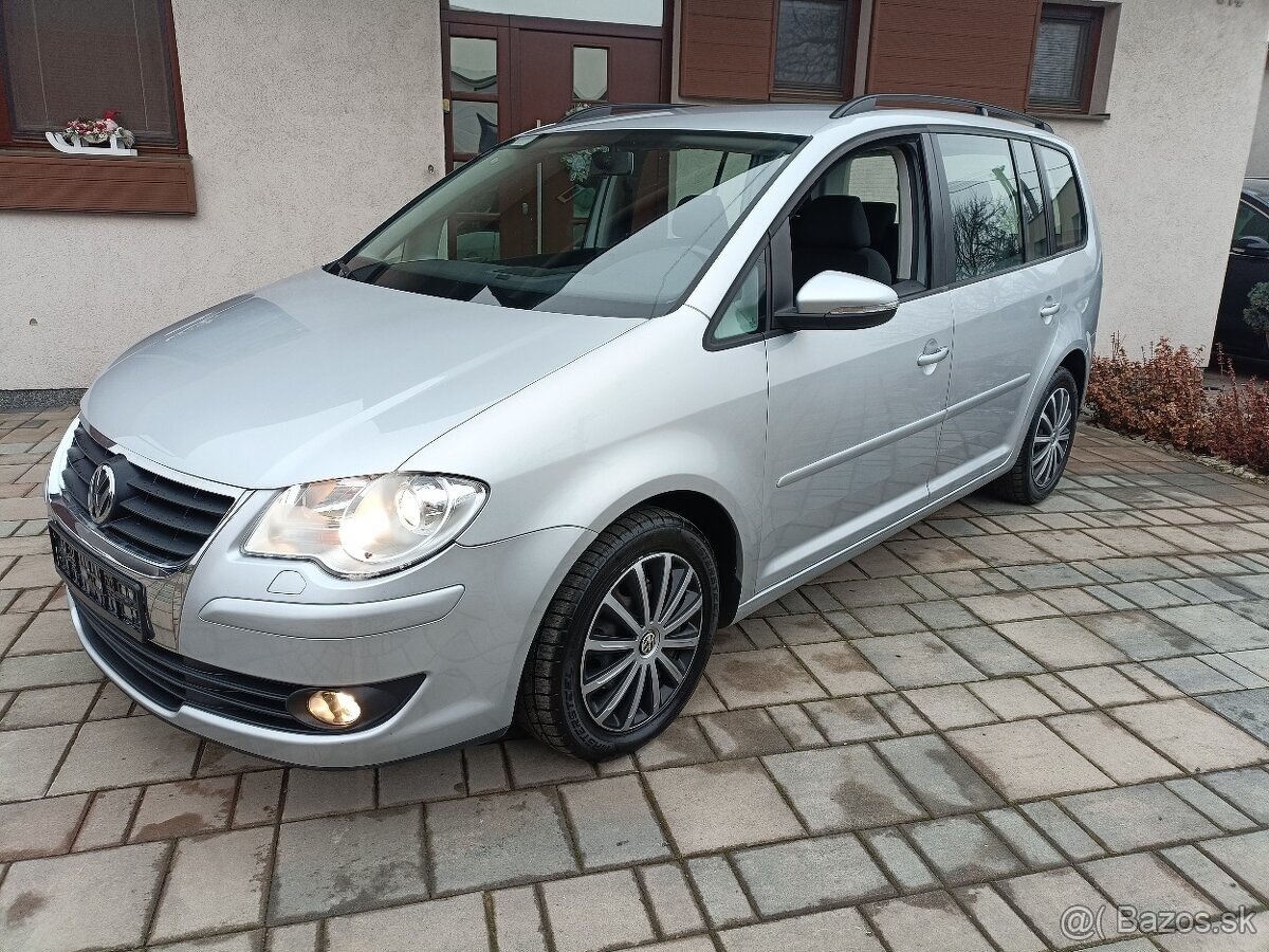 VOLKSWAGEN TOURAN 1.9 TDI 77 kW BLUEMOTION