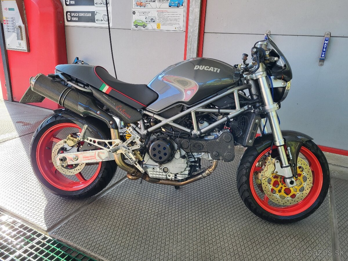 Ducati monster S4