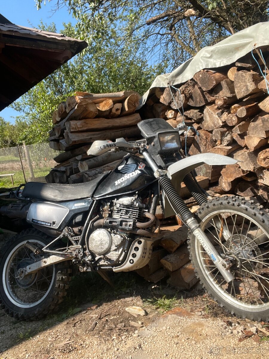 Honda xl600r