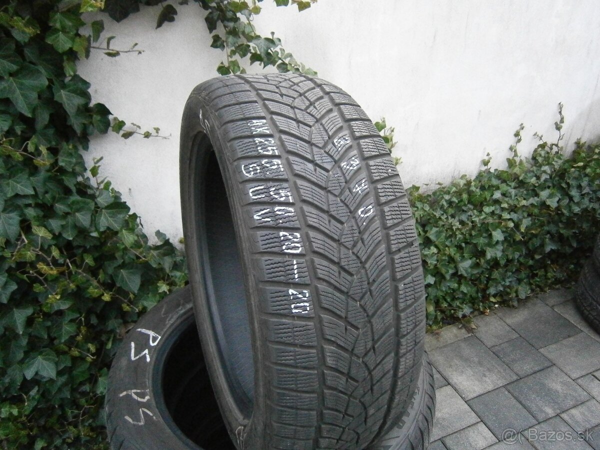 Predám 4x zimné pneu Goodyear SUV 255/50 R20 109VXL