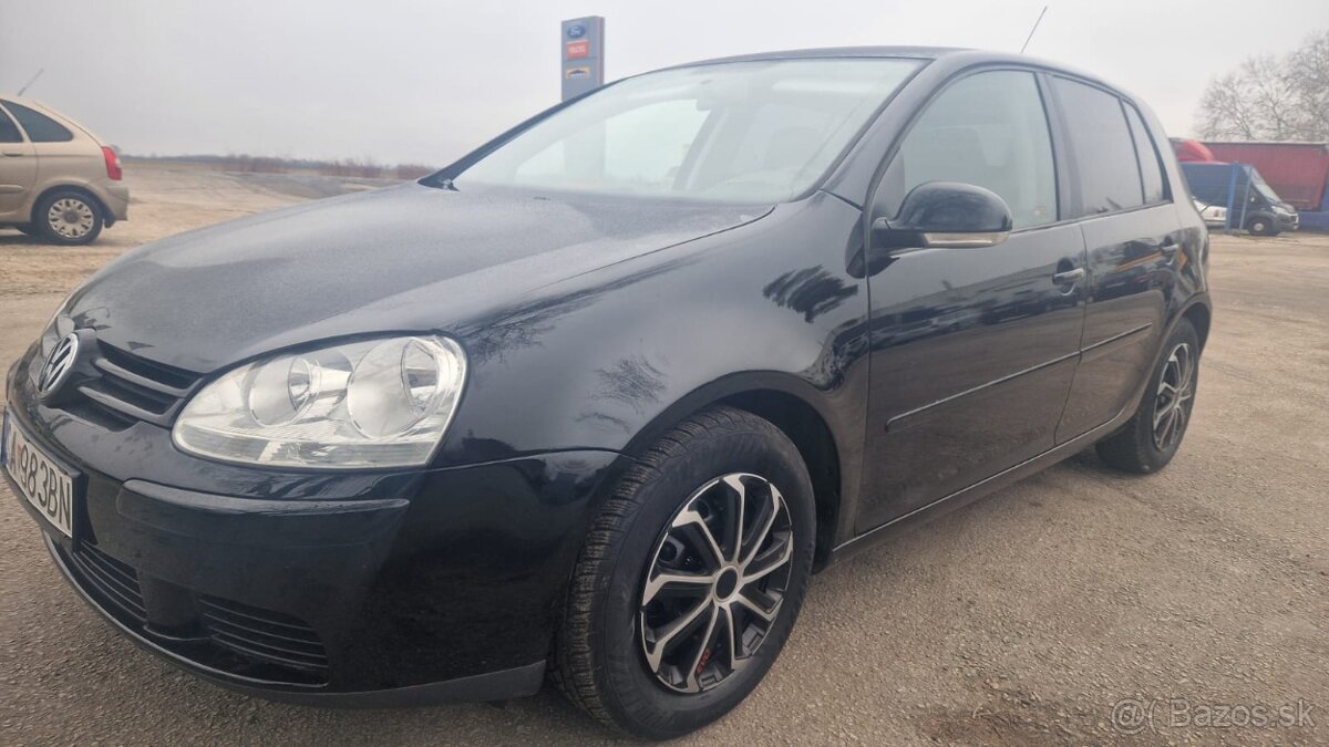 VOLKSWAGEN GOLF 1.4 BENZ.5DV