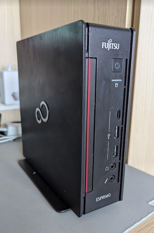 Fujitsu ESPRIMO Q957 Core i5-6500T, 8GB RAM, SSD 256GB