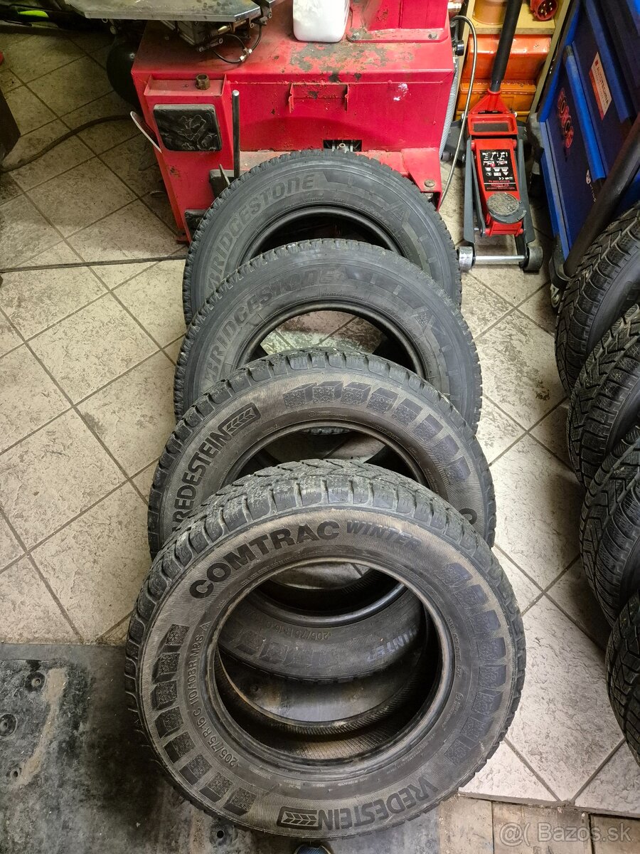 Predám zimné pneumatiky  205/75R16