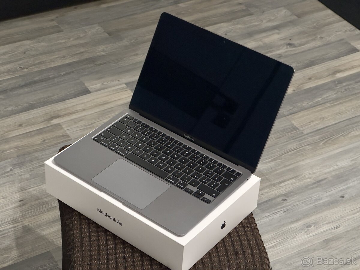 MacBook Air 13" Apple M1