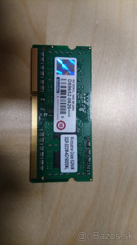 Predaj 500GB disk SATA 5400 ot a 4GB DDR3