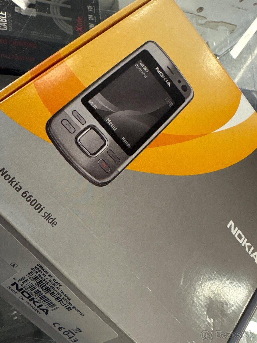 Nokia 6600i slide