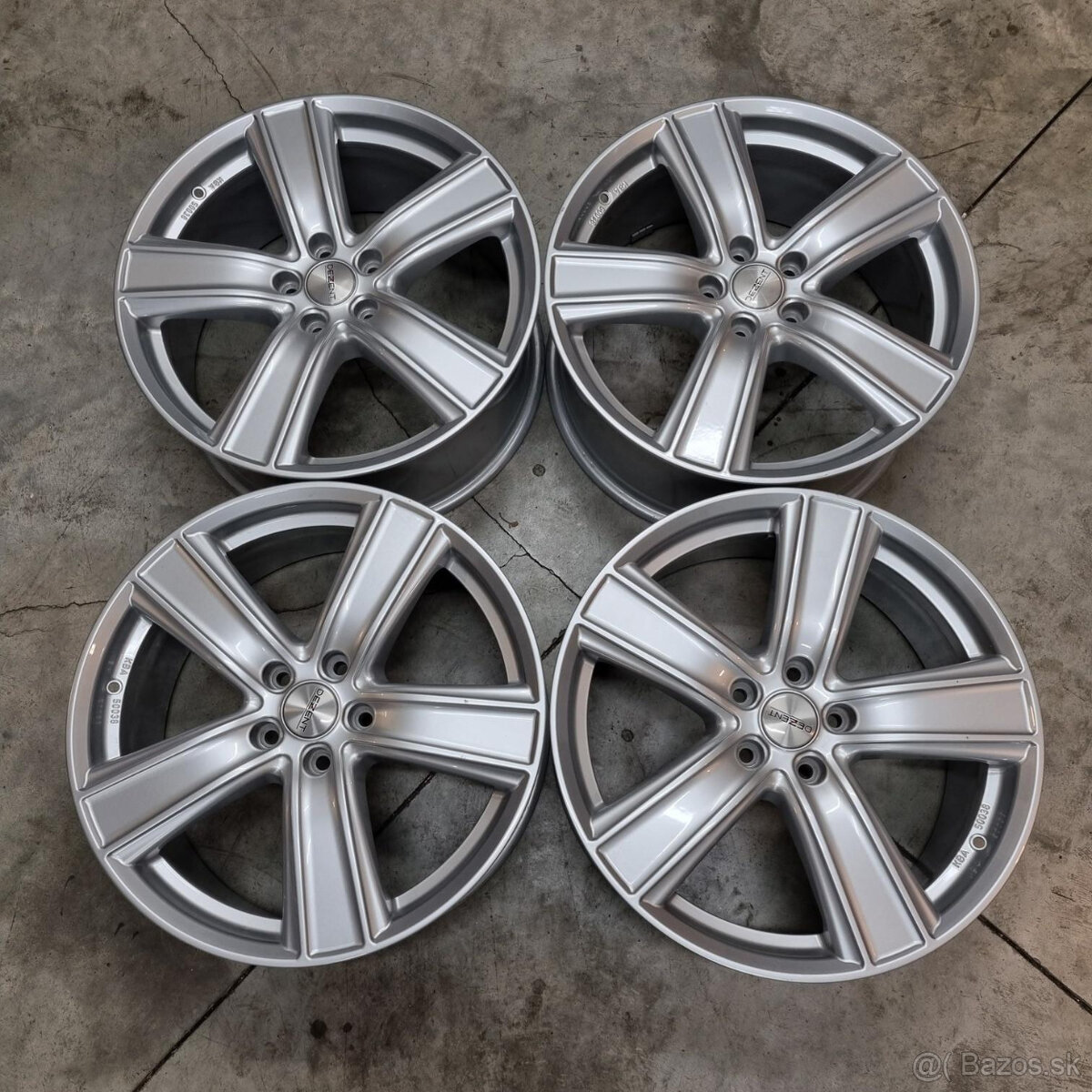 Disky DEZENT 5x112 R19 ET50