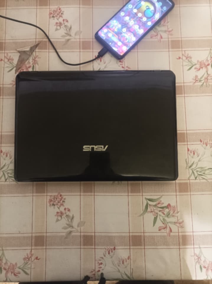 Asus