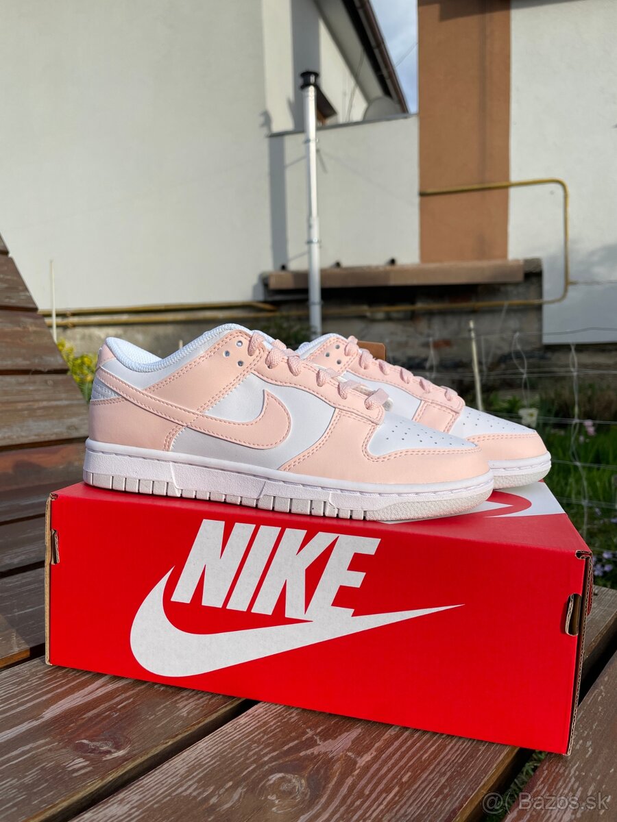 Nike Dunk Low Pale Coral