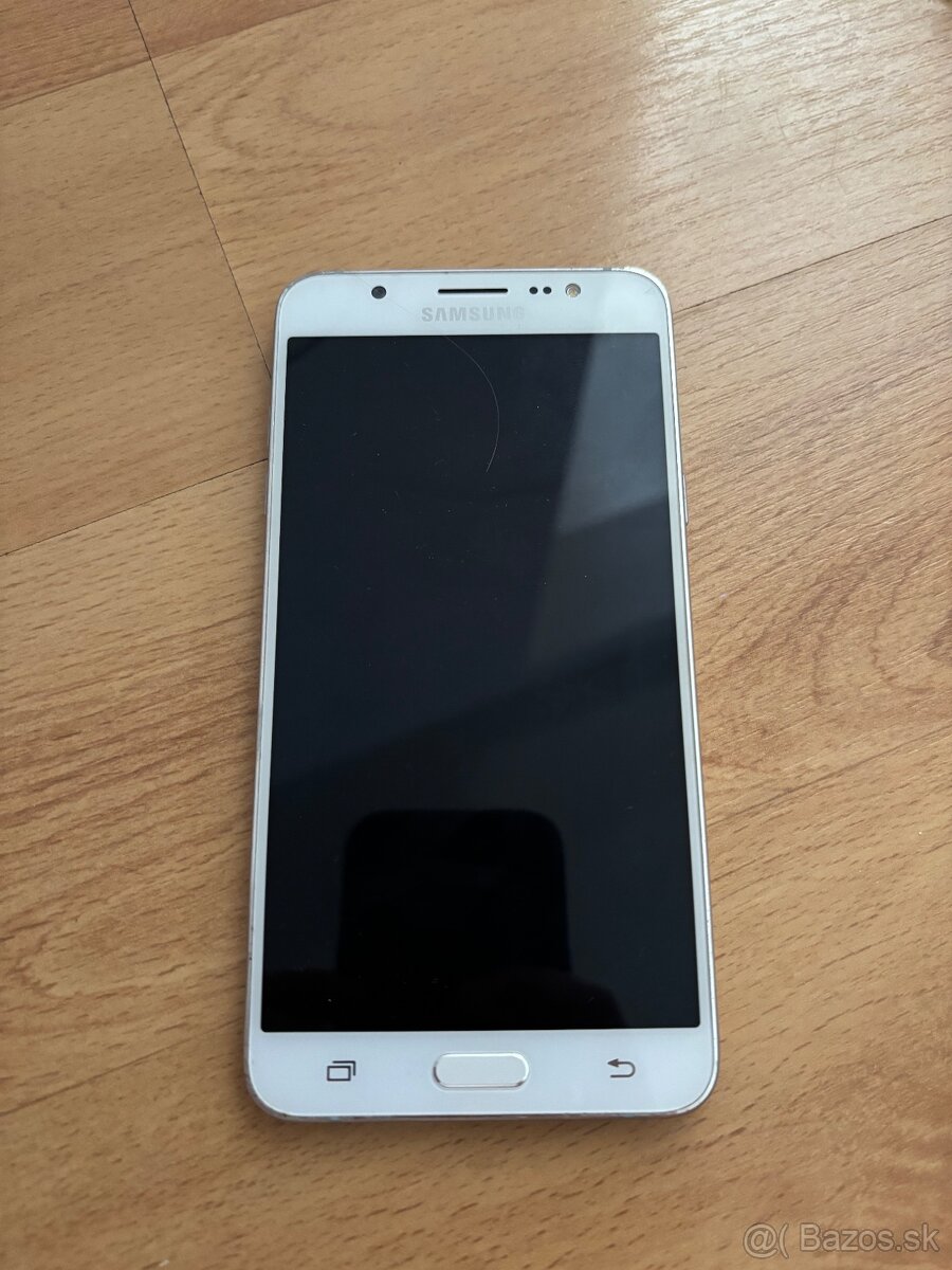 Samsung Galaxy J7