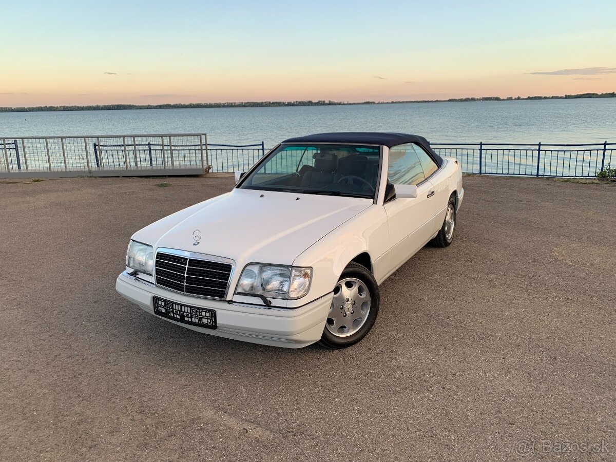 Mercedes-Benz 124 W124 E320 Cabrio