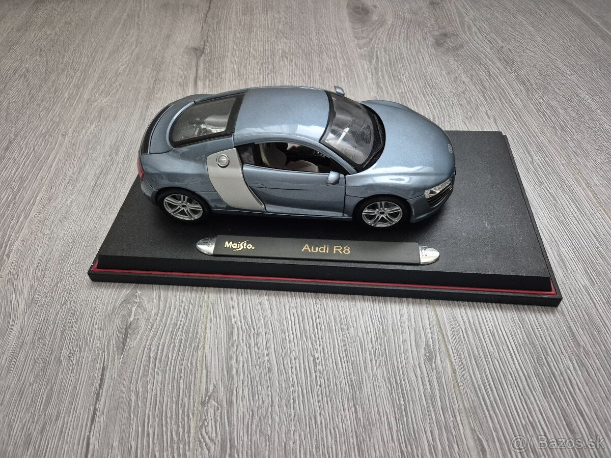 Predam maketu audi R8 24cm