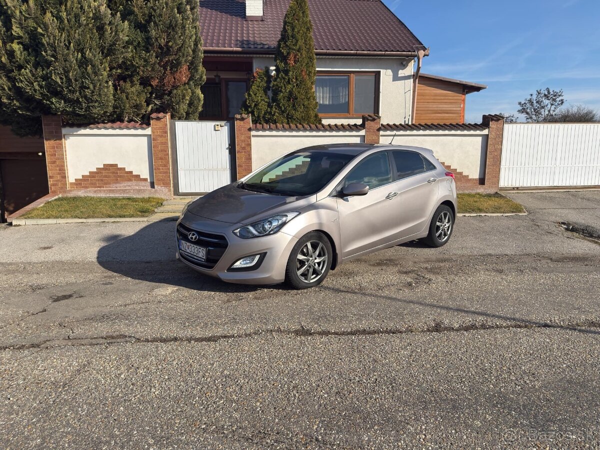 Hyundai i30 1.4i MPI DOHC