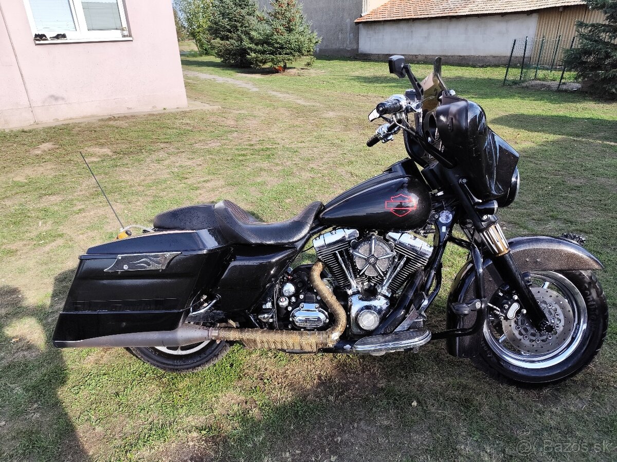 HARLEY DAVIDSON STREET GLIDE