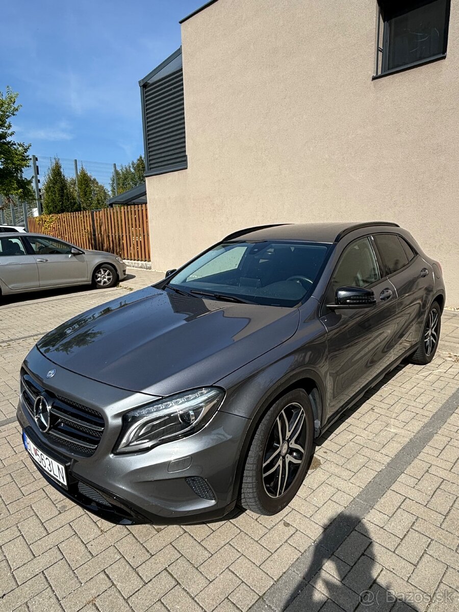 Mercedes-Benz  Gla 200d