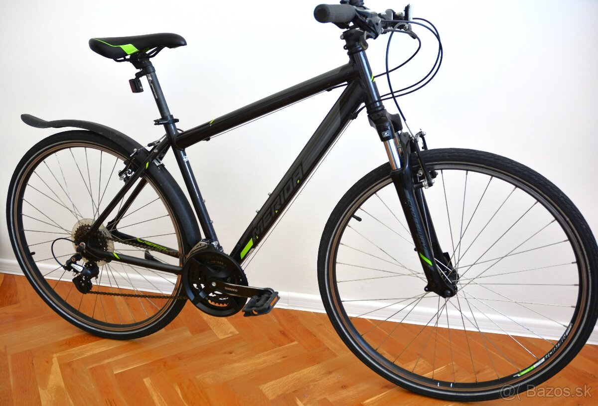 Merida Crossway (28" kolesa, 24 prevodov)