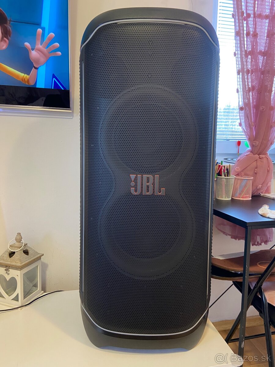 JBL Partybox Ultymete v 100000% stave,hraný hodinu.