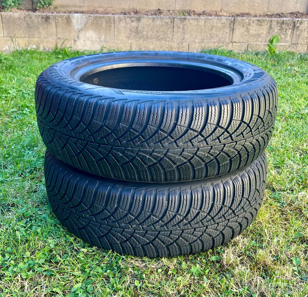 185/60 r15 zimné Good Year 88T