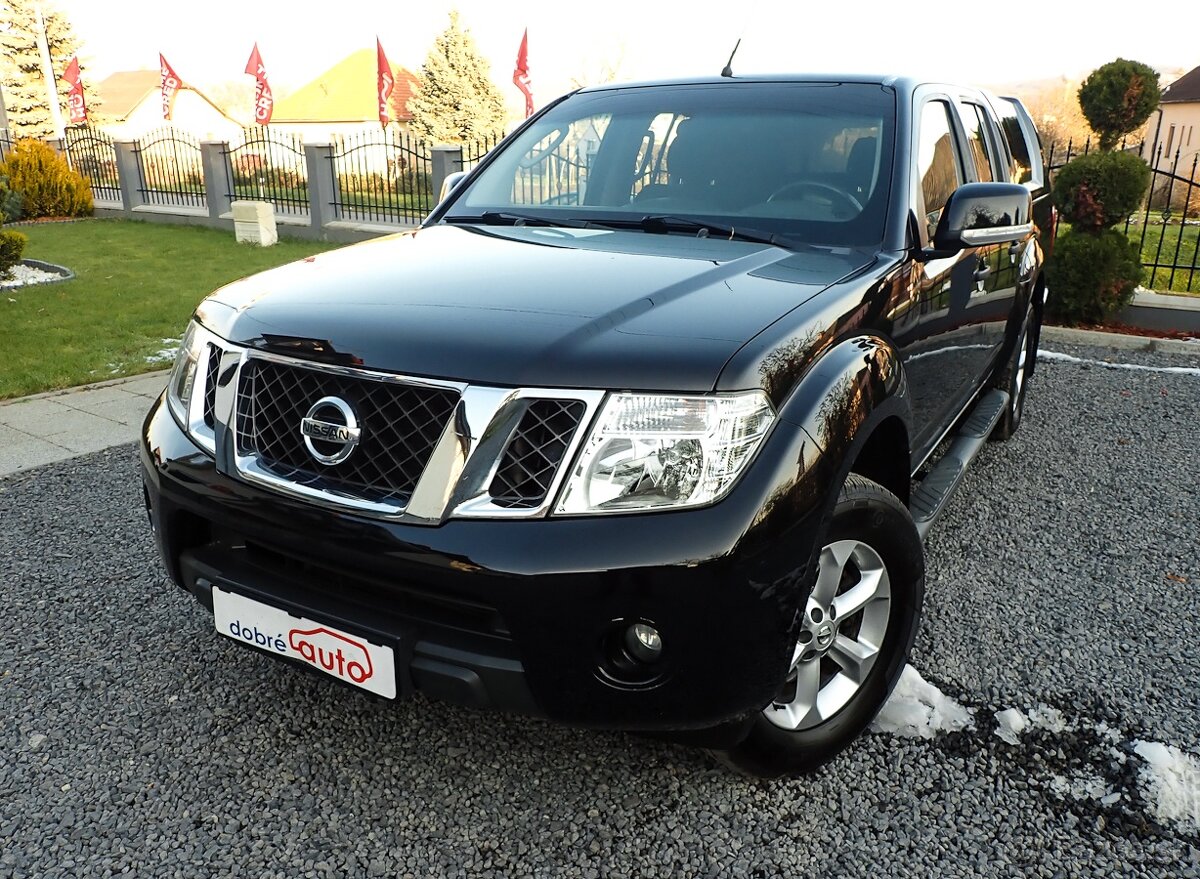 NISSAN NAVARA 2.5dci DoubleCab 09/2015 4x4 97tis KM 