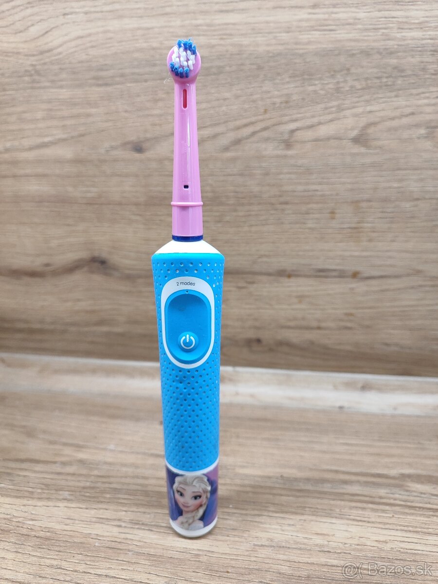 Elektrická zubná kefka Oral B PRO Kids 3+