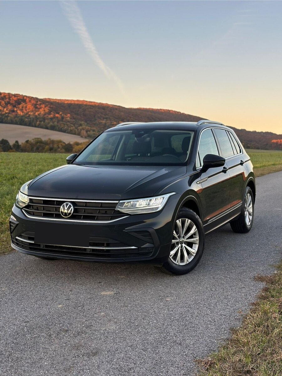 Predam Volkswagen Tiguan 1.5 TSI--41735 km.