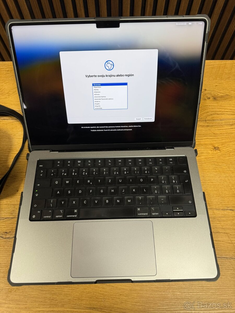 MacBook Pro 14 palcovy 2023 M2 16Gb/512Gb