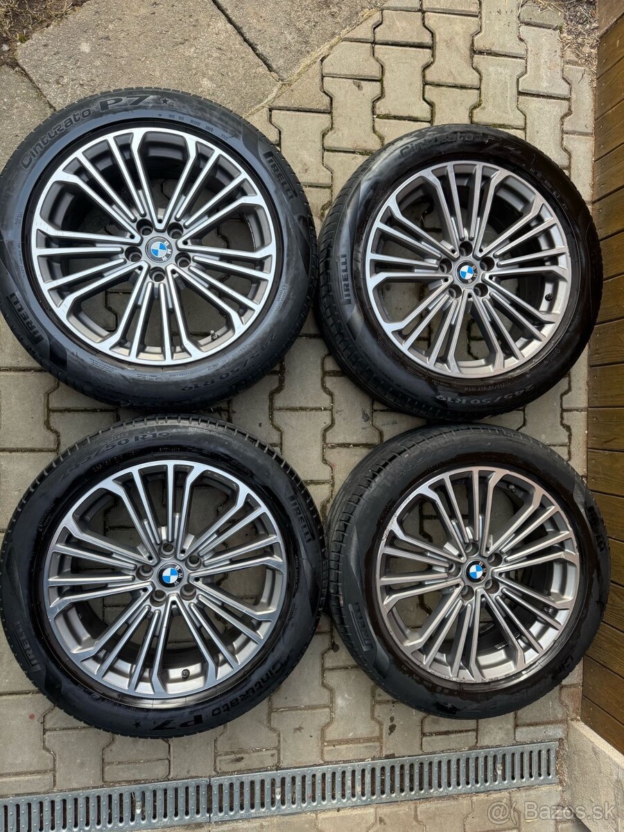 Predám BMW R19 245/ 50 R19