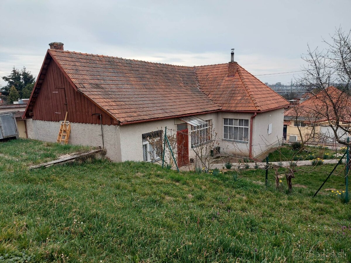 Predaj – Rodinný dom v Leviciach, Krížny vrch