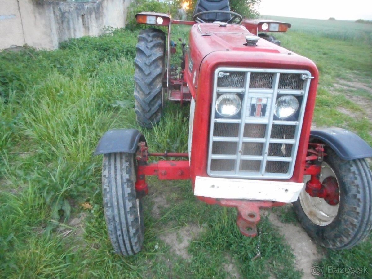 Traktor Mc KORMICK 354