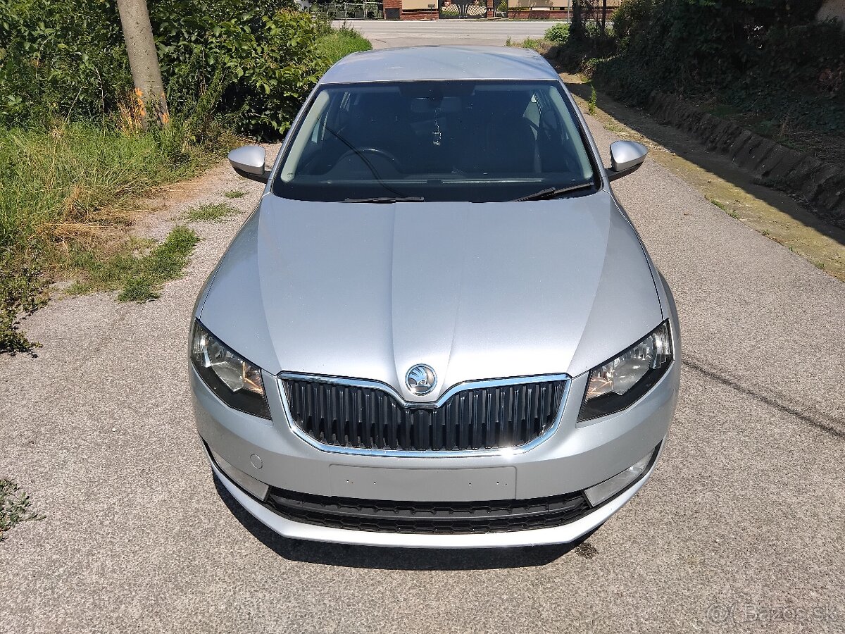 ROZPREDÁM ŠKODA OCTAVIA 3 III 1.6 TDI 77 kW