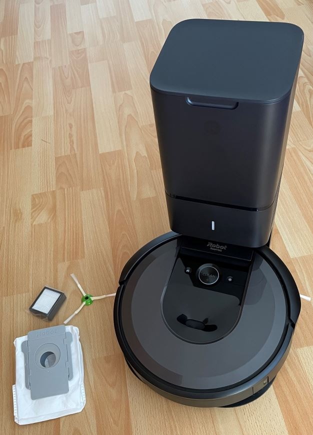 Robotický vysávač iRobot Roomba i7+ AKO NOVÝ