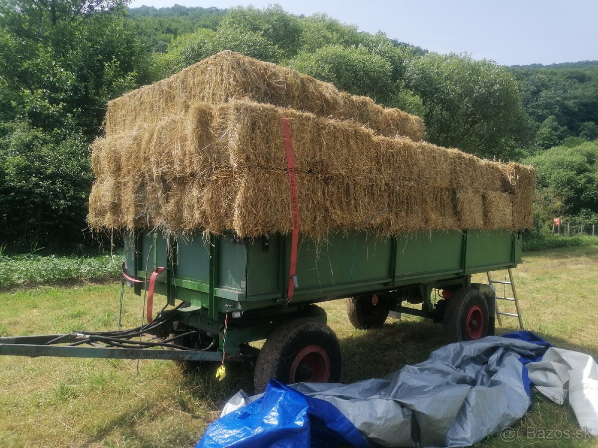 Seno, luceren.Jačmenna slama